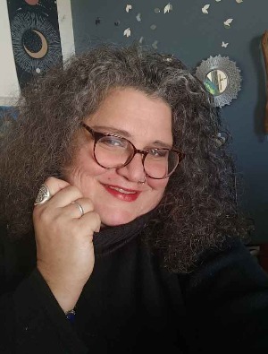 Portrait de Roselyne Voyante